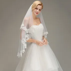 1.5M Lace Edge Short Comb Two Layers Wedding Veils | Bridelily