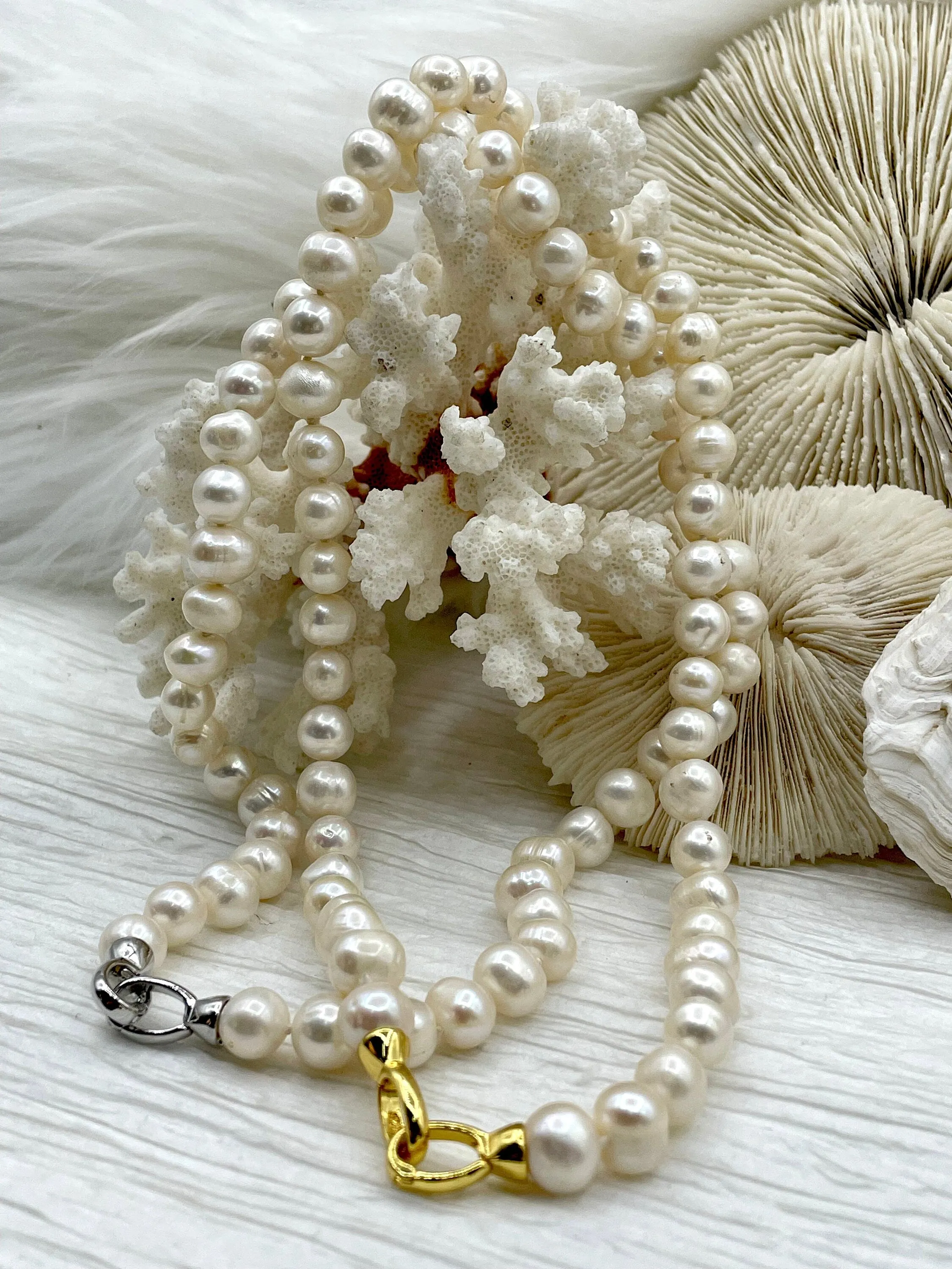 16.5'' AA  9mm White Near Round Freshwater Pearl Necklace,Natural Freshwater 4 clasp colors, Hand Knotted, High Luster,Fast Ship