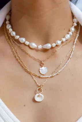 ASYMMETRICAL PEARL GOLD CHAIN NECKLACE - ALOHILOHI