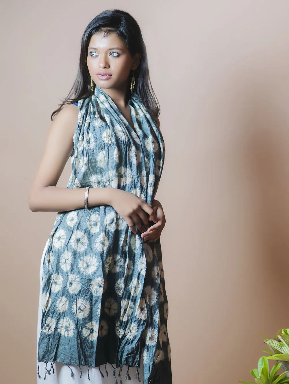 Bandhini Tussar Silk Stole