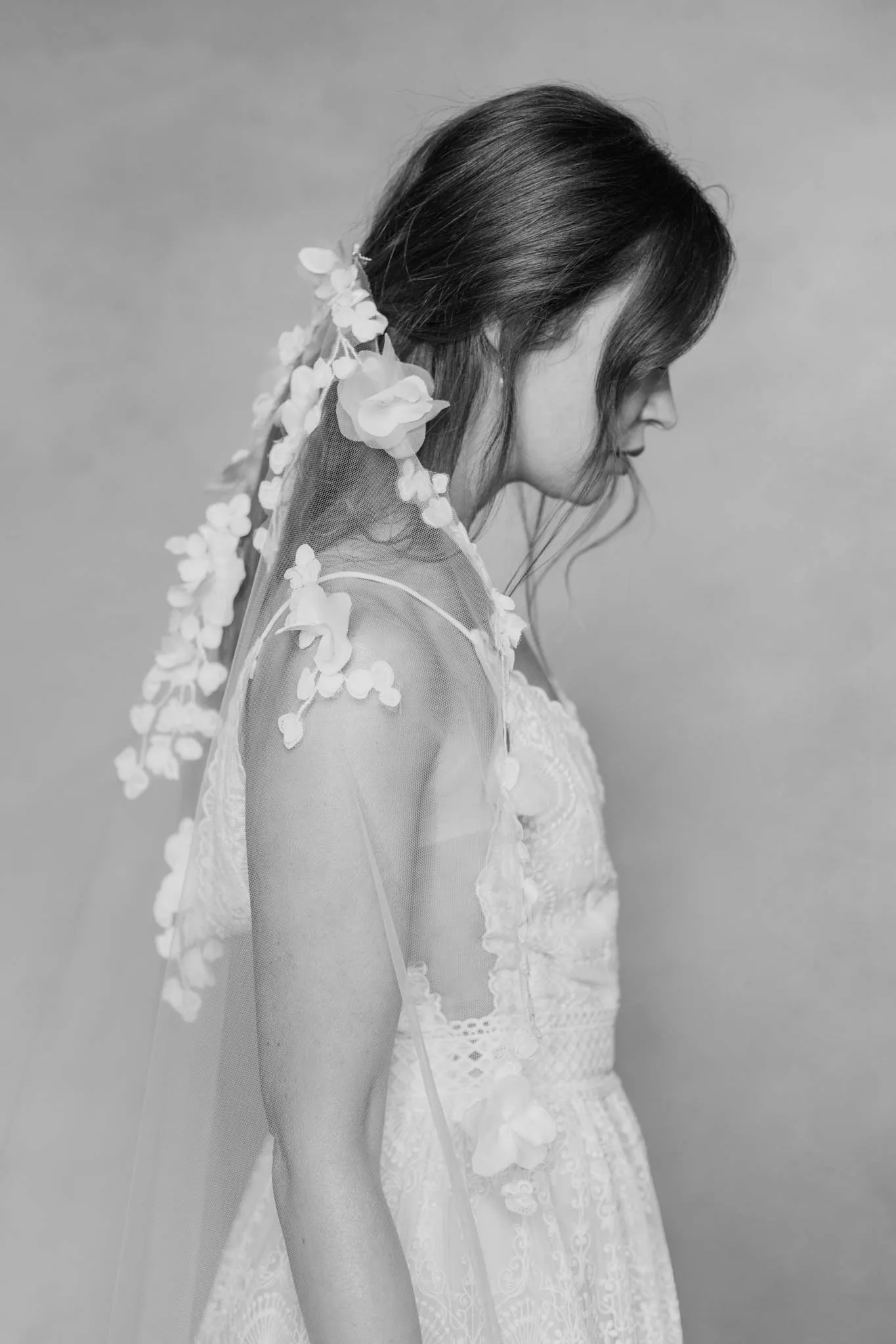 Barely there floral botanical wedding veil - Briar