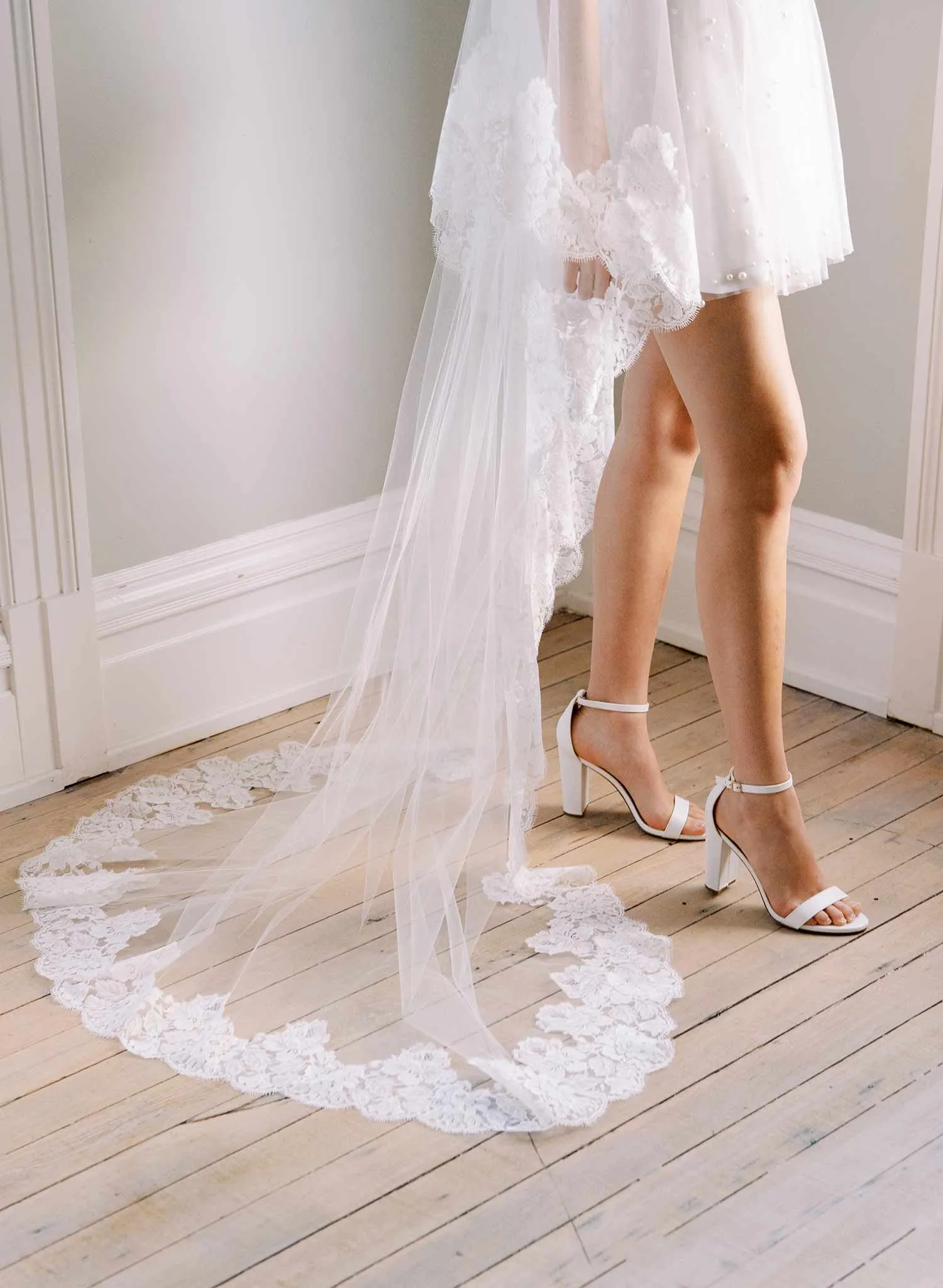 Classic florals French lace veil with blusher - Style #2461