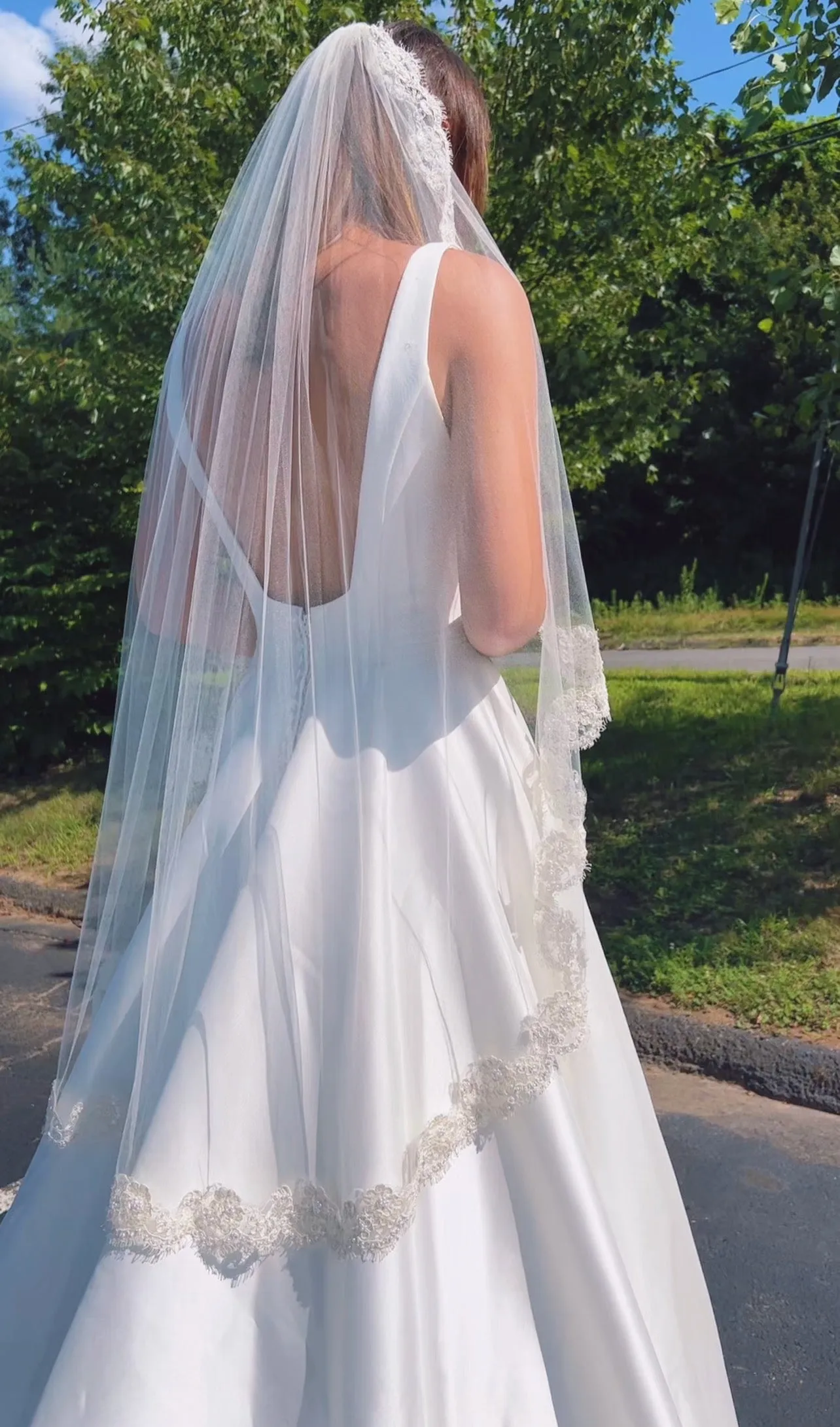 Justine M. Couture Vintage Glitter/Pearl Veil