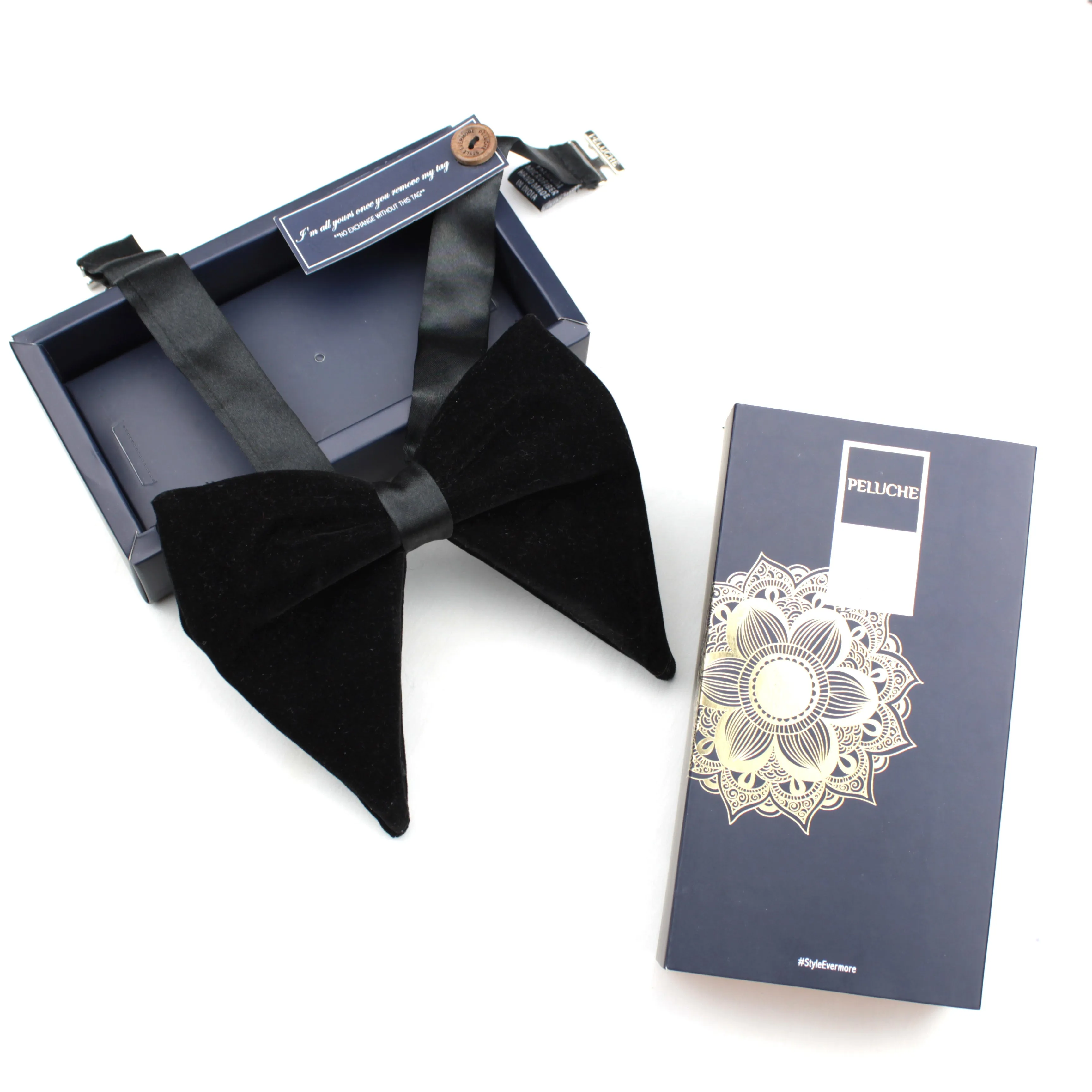 Peluche Solid Essentials Butterfly Black Butterfly Bow Tie