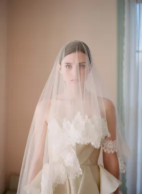 Silk tulle alencon lace trim veil - Style # 222