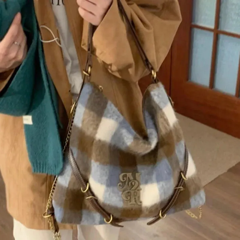 Uakiss Plaid Womens Shoulder Bag Elegant Fashion Large Capacity Casual Backpacks Luxury Designer Exquisite New Korean Popular Bags