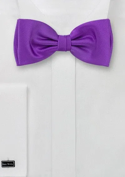 Violet Solid Bowtie